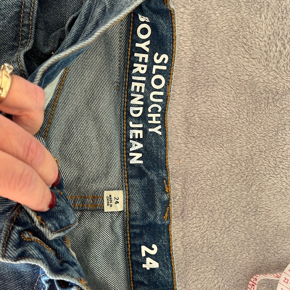 J.crew slouchy boyfriend Jean size 24